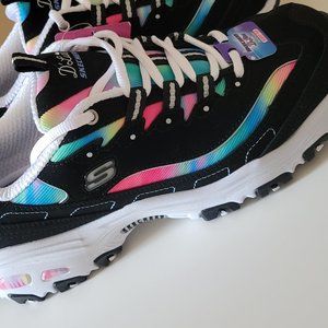 Women's sketchers sneaker